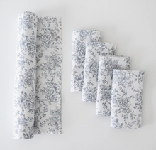 Load image into Gallery viewer, English Rose Table Runner