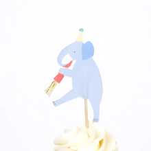 Load image into Gallery viewer, Animal Parade Cupcake Kit