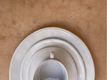 Load image into Gallery viewer, Clos Du Manoir Plate