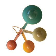 Load image into Gallery viewer, Enameled Stainless Steel Measuring Cups