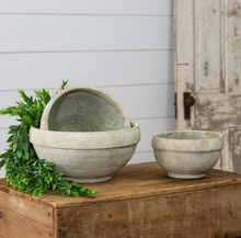 Load image into Gallery viewer, Handcrafted Textured Bowls