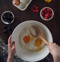 Load image into Gallery viewer, Mason Cash Cane Collection Mixing Bowl