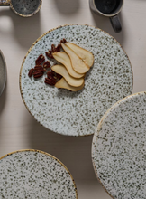 Load image into Gallery viewer, Starling Serving Stand