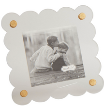 Load image into Gallery viewer, Scallop Acrylic Frame