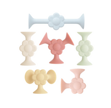 Load image into Gallery viewer, Daisy Silicone Suction Builders