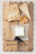 Load image into Gallery viewer, Mango Wood Scalloped Cheese/Serving Board
