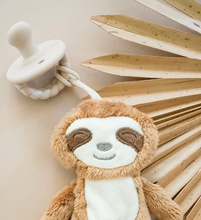 Load image into Gallery viewer, Sweetie Soother™ Orthodontic Silicone Pacifier 0-6M