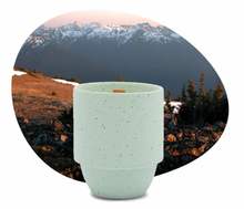 Load image into Gallery viewer, Pacific Moss & Mist Candle