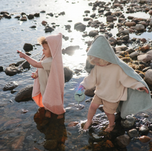 Load image into Gallery viewer, Cotton Hooded Towel