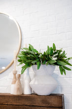 Load image into Gallery viewer, Twisted Taper Candle