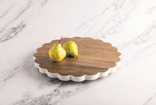 Load image into Gallery viewer, Scalloped Lazy Susan
