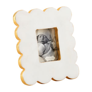 Scallop Marble Frame