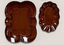 Load image into Gallery viewer, Brown Stoneware Scalloped Plate
