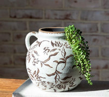 Load image into Gallery viewer, Brown Leaf Vase
