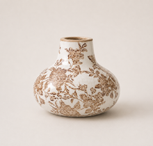 Load image into Gallery viewer, Amber Floral Vase

