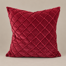 Load image into Gallery viewer, Diamond Velvet Pillow
