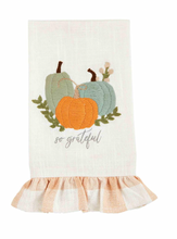 Load image into Gallery viewer, Ruffle Hem Tea Towel
