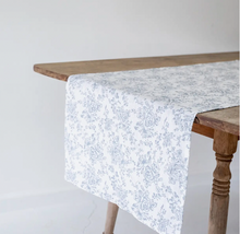 Load image into Gallery viewer, English Rose Table Runner
