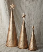 Load image into Gallery viewer, Gold Metal Tree

