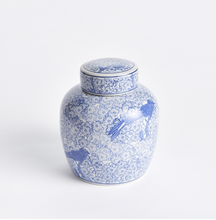 Load image into Gallery viewer, Dynasty Empire Vase
