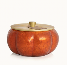 Load image into Gallery viewer, Pumpkin Laurel Large Candle
