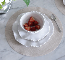 Load image into Gallery viewer, Vida Woven Round Placemat
