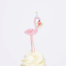 Load image into Gallery viewer, Animal Parade Cupcake Kit
