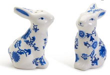 Load image into Gallery viewer, Bunny Salt and Pepper Shaker Set
