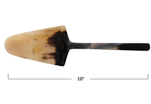 Horn Cake Server
