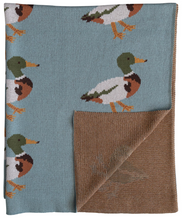 Load image into Gallery viewer, Cotton Knit Baby Blanket w/ Ducks
