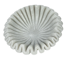 Load image into Gallery viewer, Marble Fluted Dish
