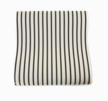 Load image into Gallery viewer, Stripe Table Runner
