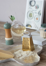 Load image into Gallery viewer, Rubberwood Salt/Pepper Mill
