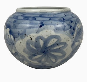 Jingdezhen Hand-Painted Porcelain Folk Jar