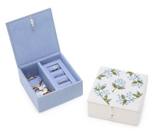 Load image into Gallery viewer, Hydrangea Small Jewelry Box with Beaded Tassel Puller
