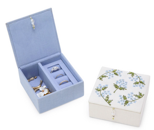 Hydrangea Small Jewelry Box with Beaded Tassel Puller