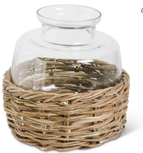 Load image into Gallery viewer, Clear Vases with Rattan
