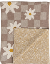 Load image into Gallery viewer, Cotton Knit Baby Blanket w/ Daisies
