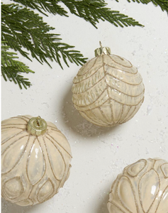 Antoinette Ornament