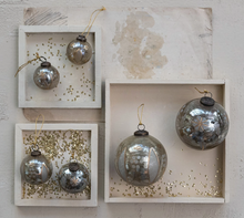 Load image into Gallery viewer, Painted Etched Mercury Glass Ball Ornament 2&quot;

