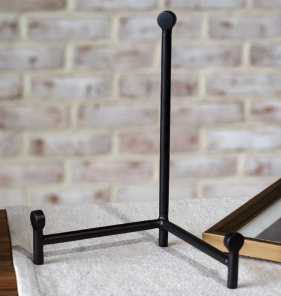 Black Easel