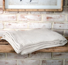 Load image into Gallery viewer, Cotton Throw
