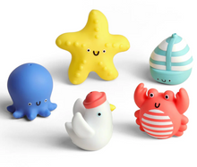Load image into Gallery viewer, Itzy Bitzy Puppets
