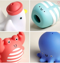 Load image into Gallery viewer, Itzy Bitzy Puppets
