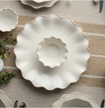 Load image into Gallery viewer, Heritage Chip &amp; Dip Set

