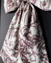 Load image into Gallery viewer, Bows Star Toile
