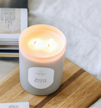 Load image into Gallery viewer, Linnea Wood House Candle/Diffuser
