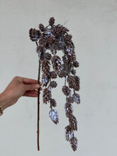Load image into Gallery viewer, Snow &amp; Pinecone Spray
