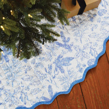 Load image into Gallery viewer, Quilted Tree Skirt
