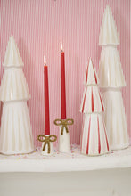 Load image into Gallery viewer, Coquette Candholder

